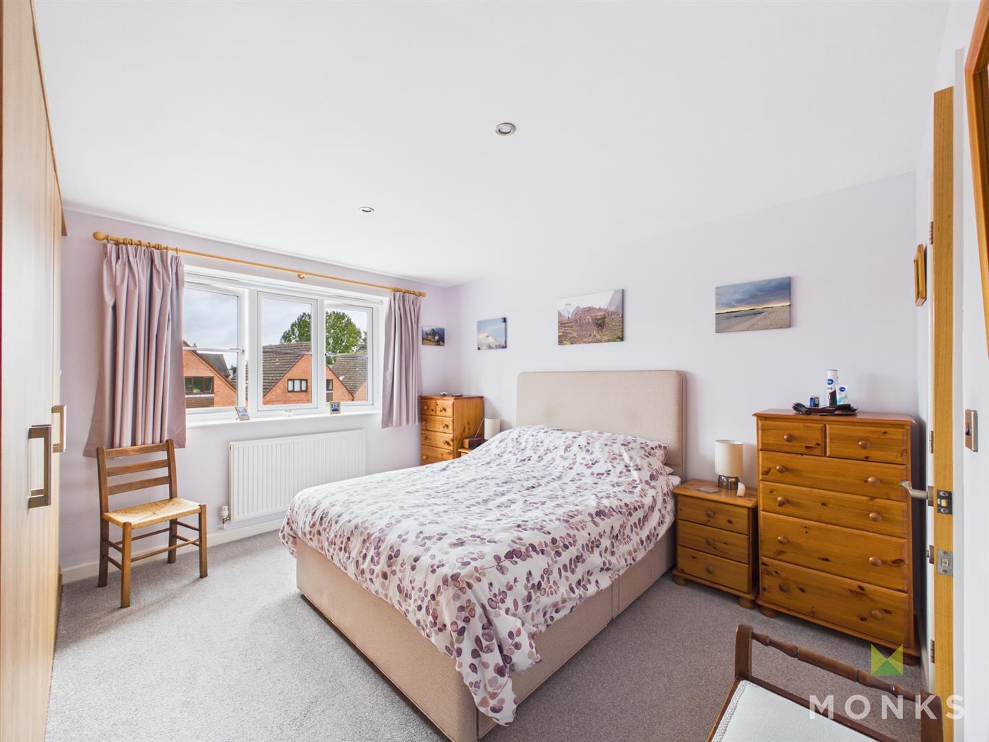 28 Leek Street, Shrewsbury, SY4 5EP For Sale
